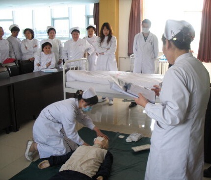 重庆市职业院校大学毕业学医学检验技术技术专业去哪里好?