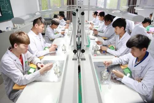 四川省广元职业高级职业普通高中校计算机技术(网站制作与开发设