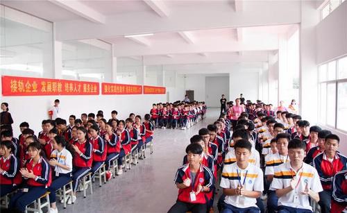 广安邻水煌旗职业技术学校招收目标和报名流程
