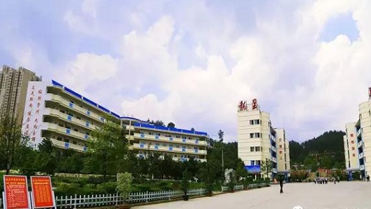 云南省电子器件职业学校网站网址