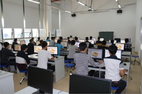2021年江门荷塘职业技术学校有哪些专业？
